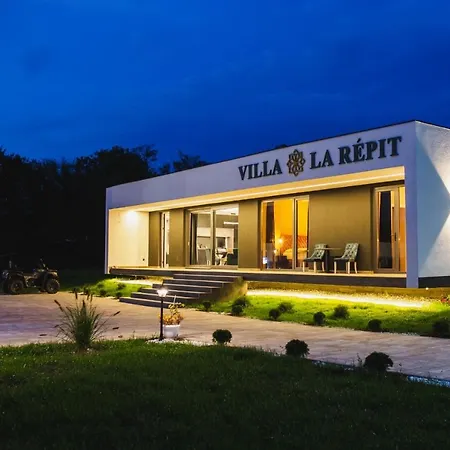 Vila La Repit, Vikendica